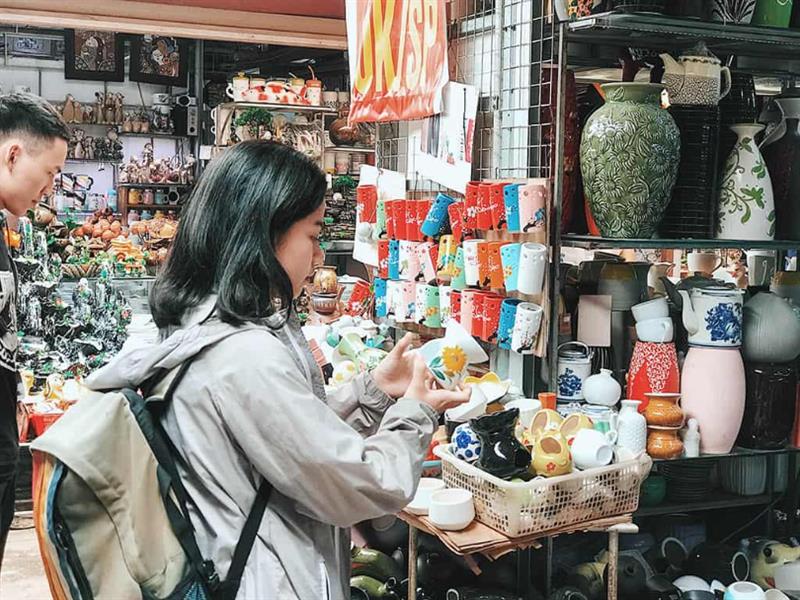 Những kinh nghiệm khi đi tham quan làng gốm Bát Tràng