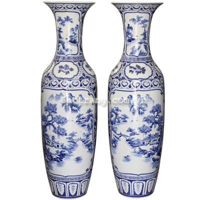 Lọ lộc bình vẽ cảnh sơn thủy hữu tình