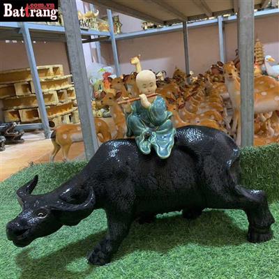 TƯỢNG TRÂU S1 GỐM SỨ BÁT TRÀNG – BIỂU TƯỢNG AN NHIÊN VÀ GẮN BÓ QUÊ HƯƠNG.